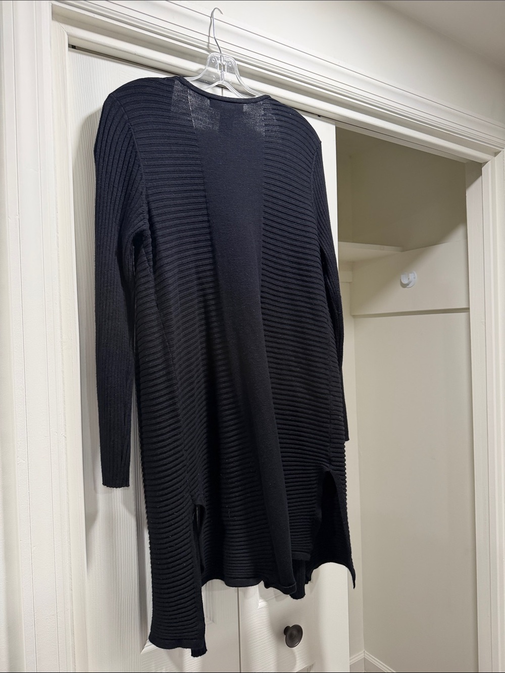 Black Long Open-Front Ribbed Cardigan Sweater - Picture 3 of 4